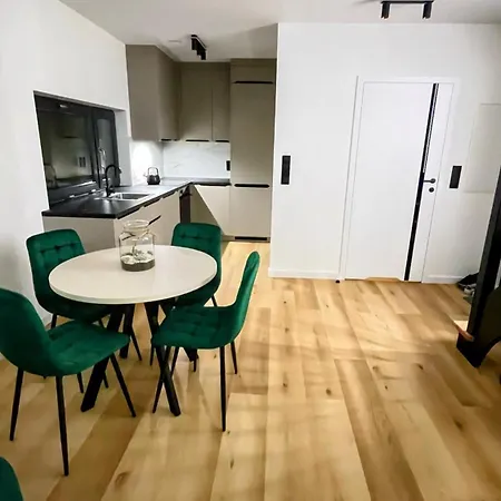 Casa vacanze Lakowa Polana Taras, Klimatyzacja, Wi-fi Blisko Plazy I Jeziora Kolczewo